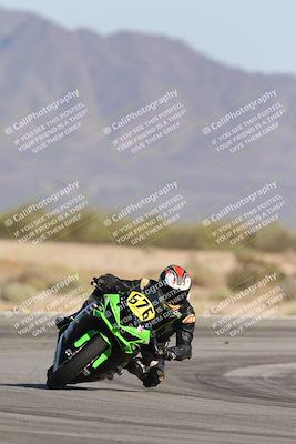 media/Oct-04-2025-CVMA (Sat) [[408bcdd6e4]]/Race 13-Amateur Supersport Open/